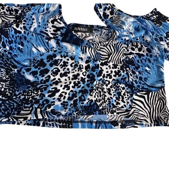 Cold Shoulder Blue Animal Print Long Sleeve Crop Top - Picture 7 of 9